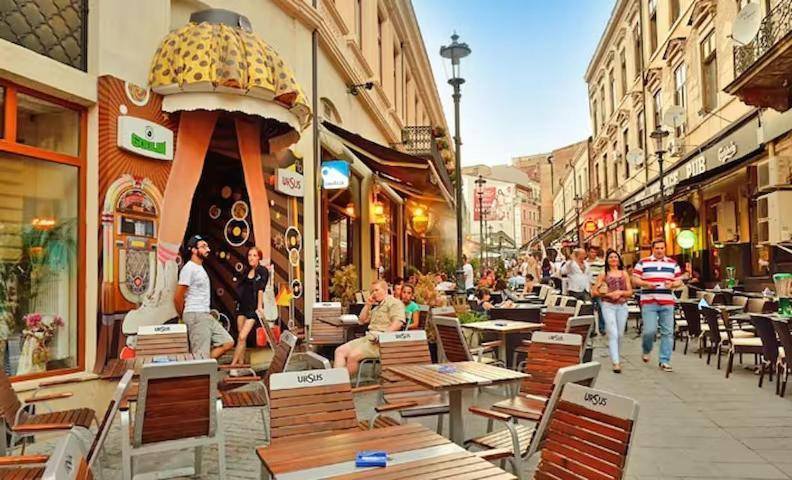 Downtown, Ideal For Longer Stays, Family Friendly Apartment - Nb73A Bucarest Esterno foto