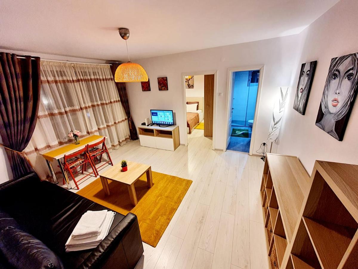 Downtown, Ideal For Longer Stays, Family Friendly Apartment - Nb73A Bucarest Esterno foto