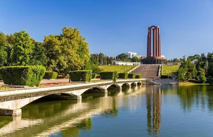 Downtown, Ideal For Longer Stays, Family Friendly Apartment - Nb73A Bucarest Esterno foto