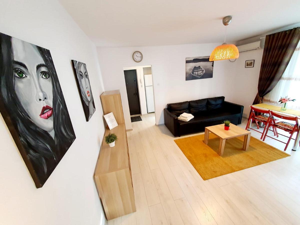 Downtown, Ideal For Longer Stays, Family Friendly Apartment - Nb73A Bucarest Esterno foto