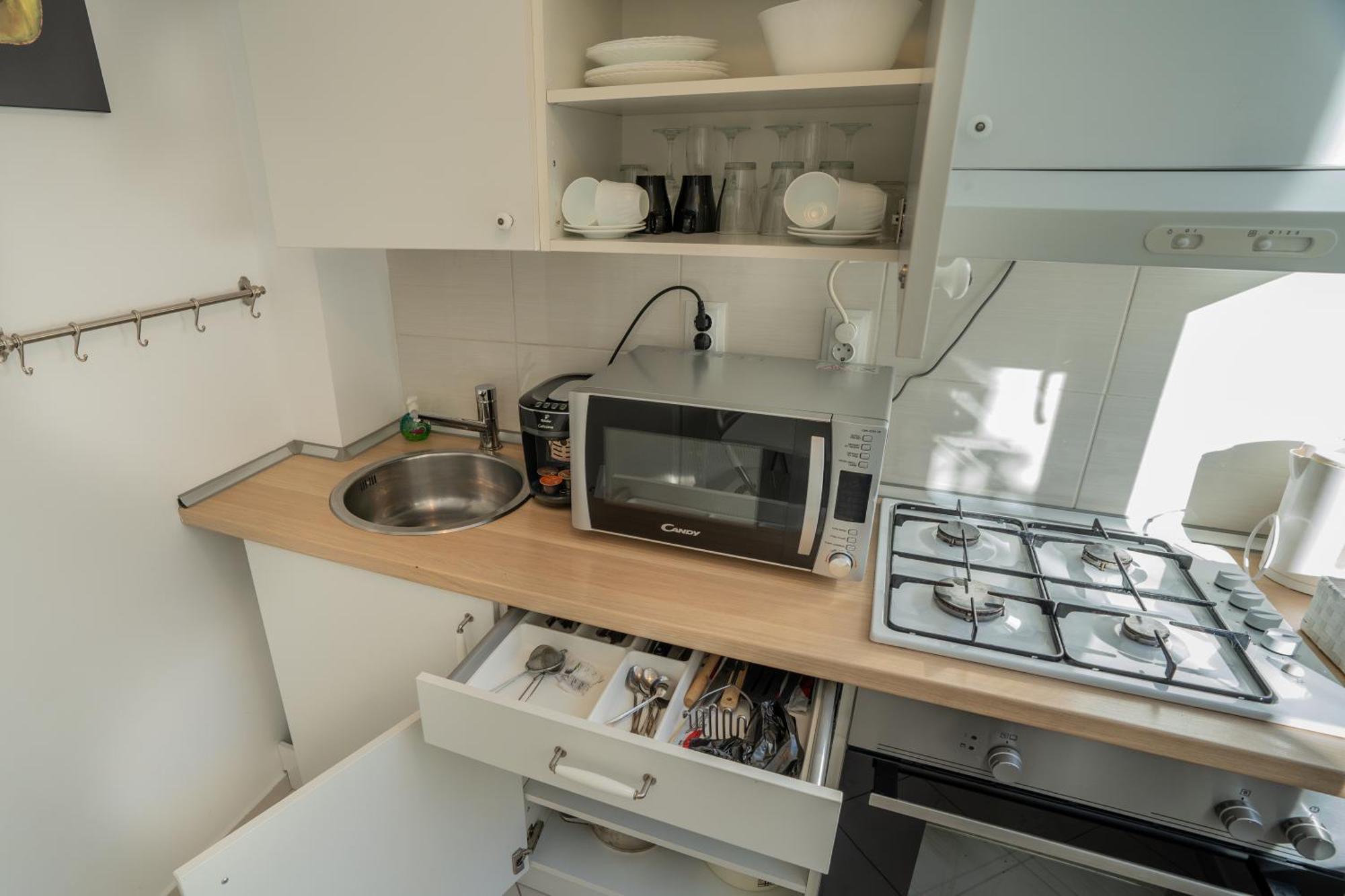 Downtown, Ideal For Longer Stays, Family Friendly Apartment - Nb73A Bucarest Esterno foto